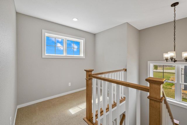 N54W19428 Kearney LANE, Menomonee Falls, WI 53051