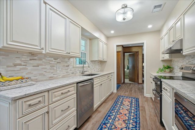 1218 MERRYCREST DR, Memphis, TN 38111