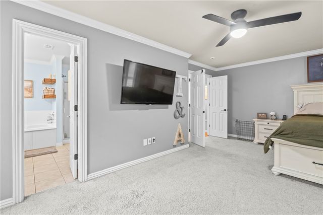 2996 Harrier Way, Springdale, AR 72762