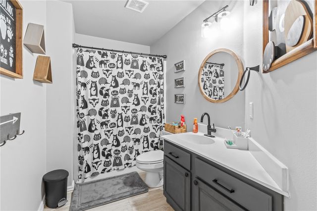 2996 Harrier Way, Springdale, AR 72762
