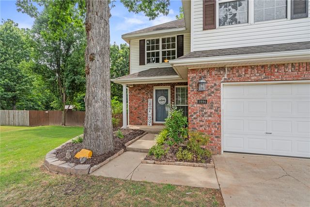 2996 Harrier Way, Springdale, AR 72762