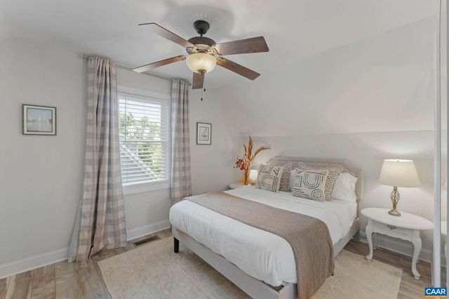 1012 LOCUST LN, Charlottesville, VA 22901