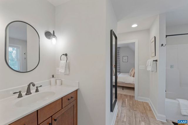 1012 LOCUST LN, Charlottesville, VA 22901