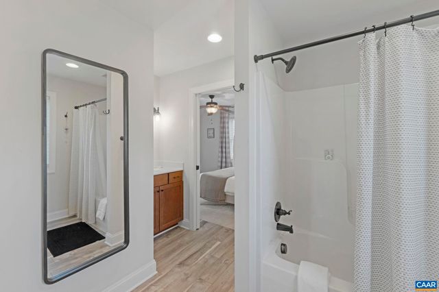 1012 LOCUST LN, Charlottesville, VA 22901