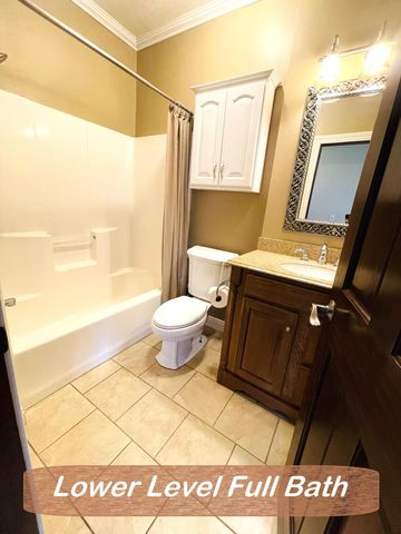 926 Fairway Drive, Howard, OH 43028
