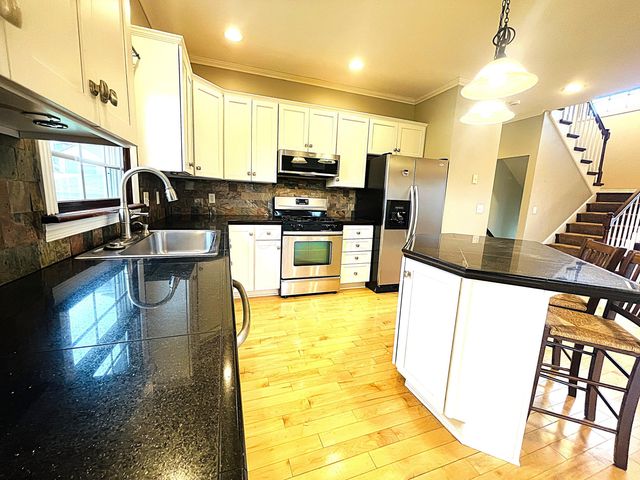 926 Fairway Drive, Howard, OH 43028