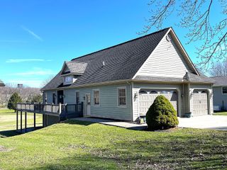 926 Fairway Drive, Howard, OH 43028