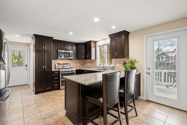 9 Hadley Road, Norton, MA 02766