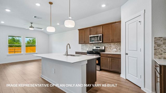 10201 Curb Strap DR, Austin, TX 78724
