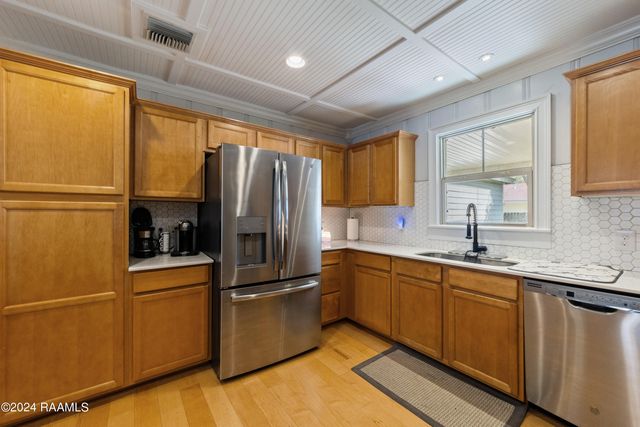 231 Brookside Drive, Lafayette, LA 70506