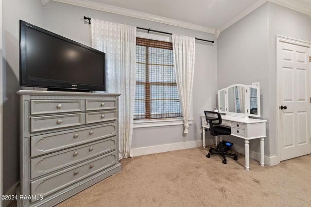 231 Brookside Drive, Lafayette, LA 70506