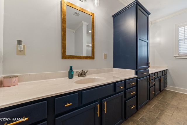 231 Brookside Drive, Lafayette, LA 70506