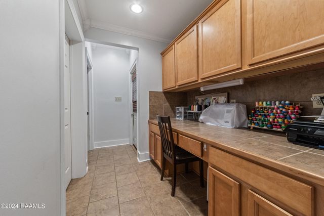 231 Brookside Drive, Lafayette, LA 70506