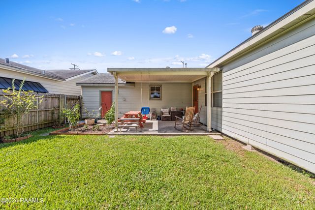 231 Brookside Drive, Lafayette, LA 70506