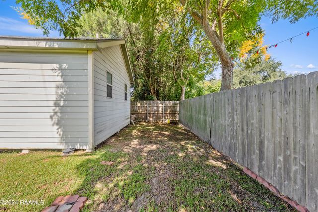 231 Brookside Drive, Lafayette, LA 70506