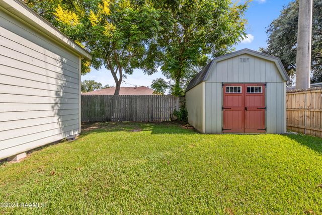 231 Brookside Drive, Lafayette, LA 70506