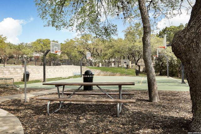 18910 Windsor Wood, San Antonio, TX 78258