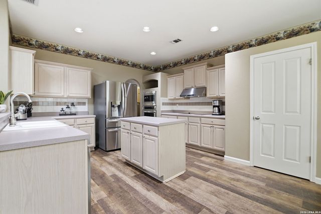 18910 Windsor Wood, San Antonio, TX 78258