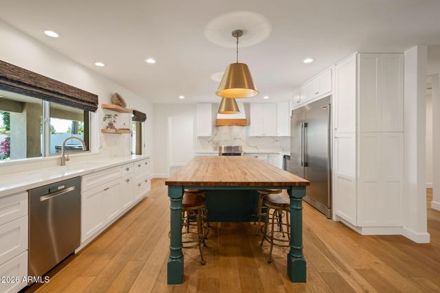 8543 E SAN MARCOS Drive, Scottsdale, AZ 85258