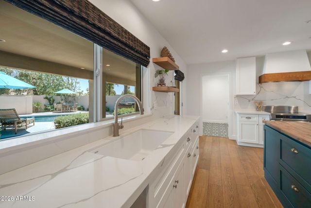 8543 E SAN MARCOS Drive, Scottsdale, AZ 85258