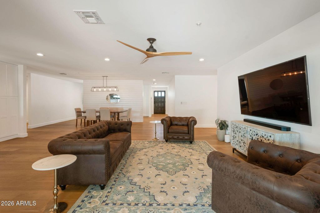 Image 11 of property listing at 8543 E SAN MARCOS Drive, Scottsdale, AZ 85258