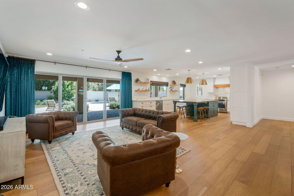 Image 6 of property listing at 8543 E SAN MARCOS Drive, Scottsdale, AZ 85258