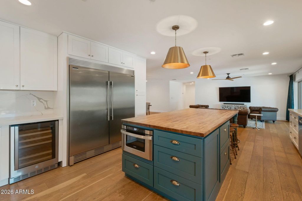 Image 9 of property listing at 8543 E SAN MARCOS Drive, Scottsdale, AZ 85258