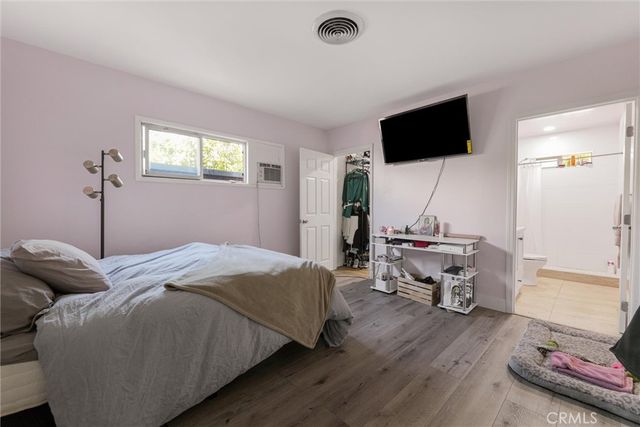 5790 Bucknell Avenue, North Hollywood, CA 91607