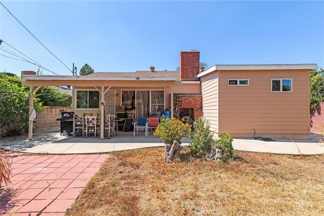 5790 Bucknell Avenue, North Hollywood, CA 91607