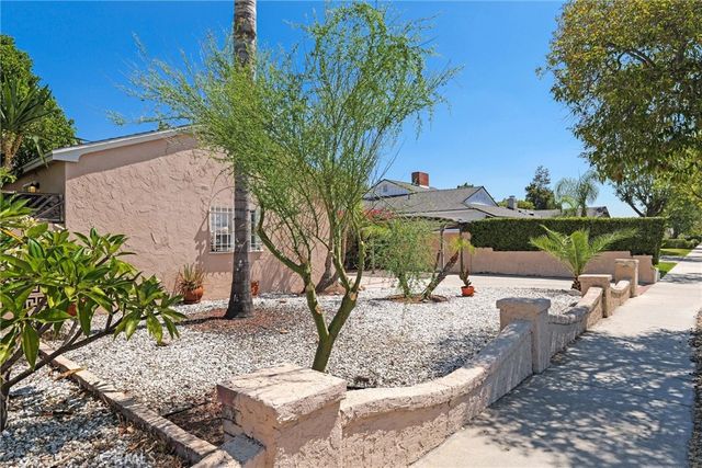 5790 Bucknell Avenue, North Hollywood, CA 91607