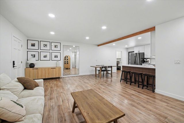 8710 N Argonne Rd, Spokane, WA 99217