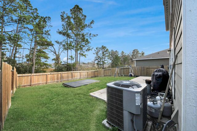 23095 Bellini Drive, Magnolia, TX 77355