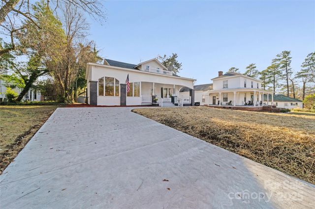 208 Hall Street, Wadesboro, NC 28170