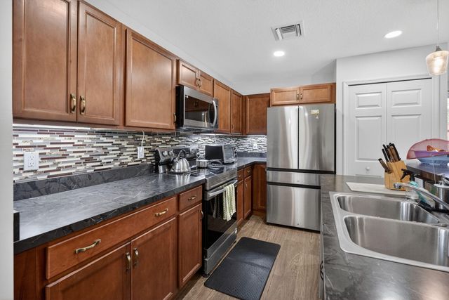 6217 NW Gatun Court, Port St. Lucie, Port St Lucie, FL 34986