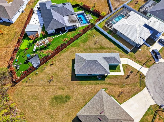 6217 NW Gatun Court, Port St. Lucie, Port St Lucie, FL 34986