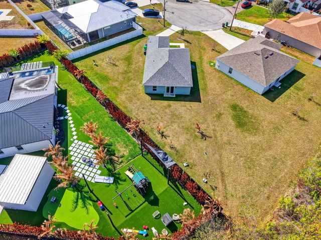 6217 NW Gatun Court, Port St. Lucie, Port St Lucie, FL 34986