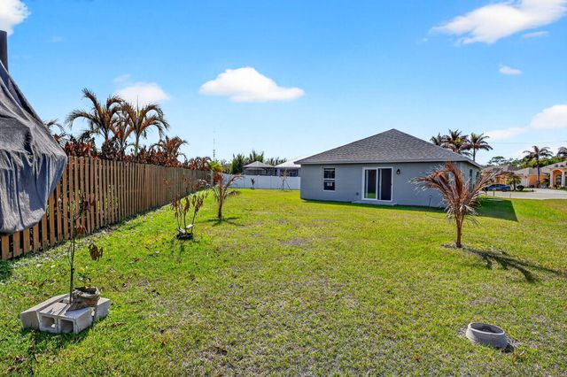 6217 NW Gatun Court, Port St. Lucie, Port St Lucie, FL 34986