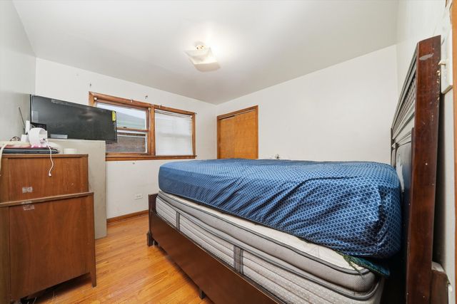 13921 S Stewart Avenue, Riverdale, IL 60827