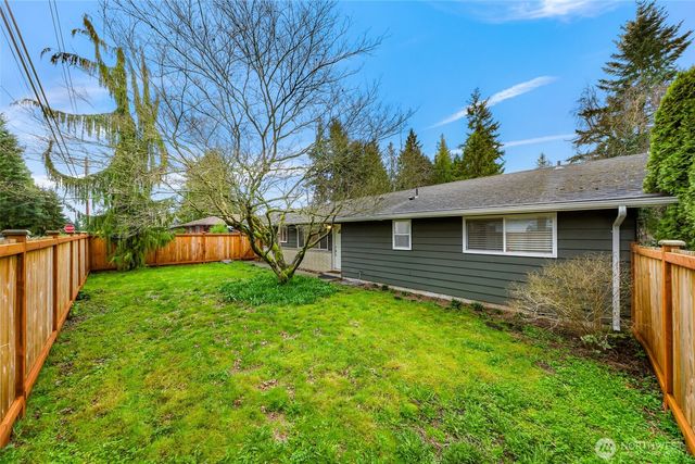 2422 73rd Street SE, Everett, WA 98203