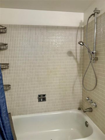 101 BRINY Avenue 1104, Pompano Beach, FL 33062