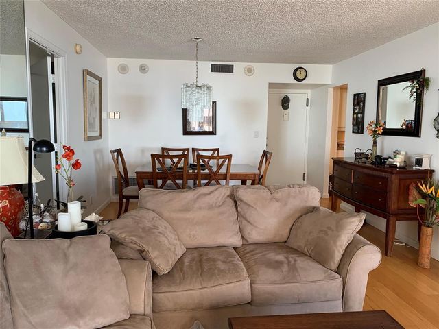 101 BRINY Avenue 1104, Pompano Beach, FL 33062