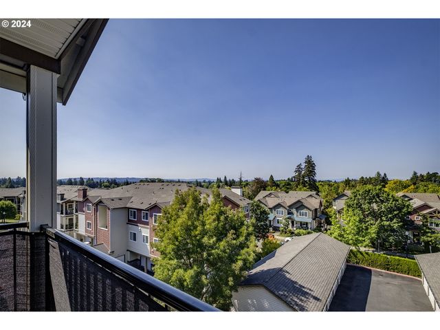 11830 Nw HOLLY SPRINGS Ln 403, Portland, OR 97229