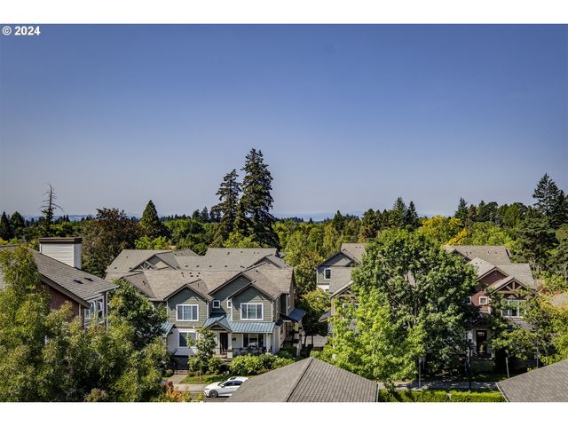 11830 Nw HOLLY SPRINGS Ln 403, Portland, OR 97229