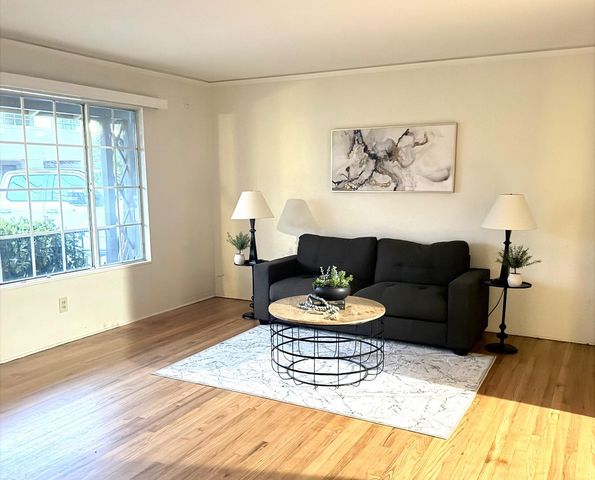 440 W 7th Street, Gilroy, CA 95020