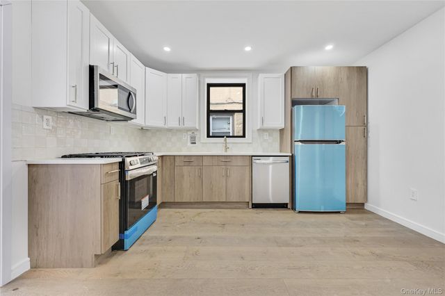 1143 E 224th Street, Bronx, NY 10466