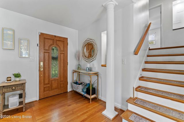 132 Green Acres Rd, Taylorsville, KY 40071