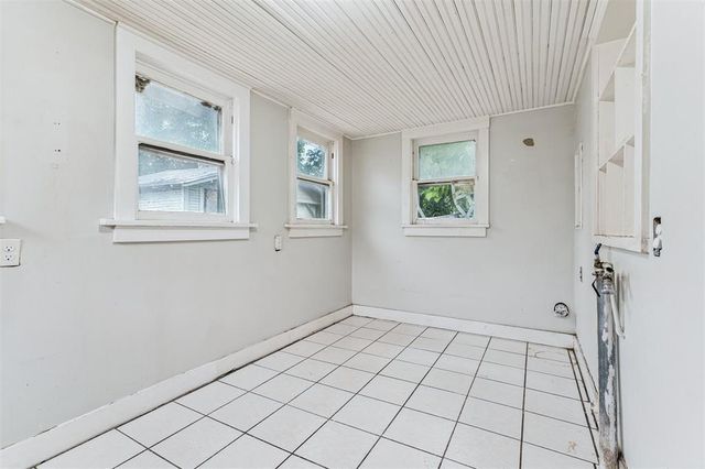 2809 W Park Place, Oklahoma City, OK 73107
