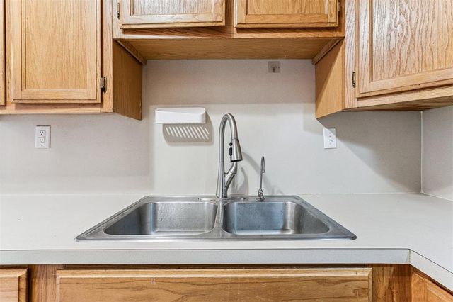 2809 W Park Place, Oklahoma City, OK 73107