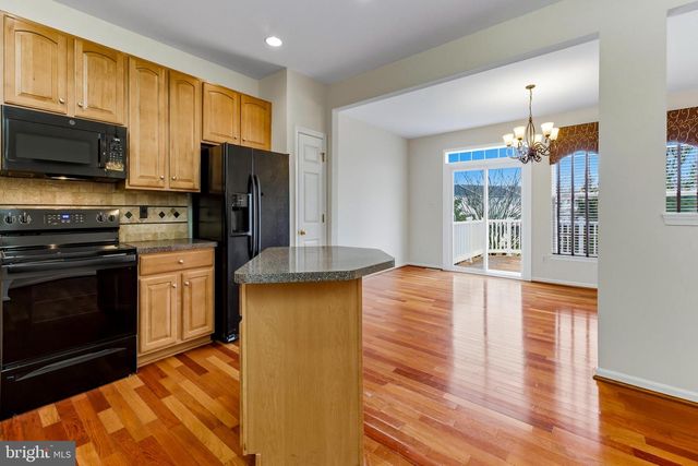 341 CONCETTA DR, Mount Royal, NJ 08061