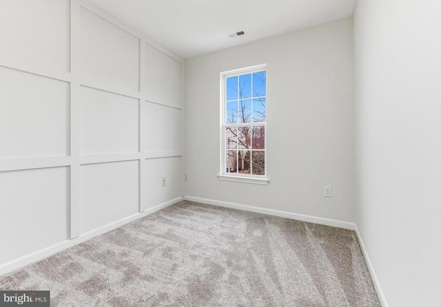 341 CONCETTA DR, Mount Royal, NJ 08061